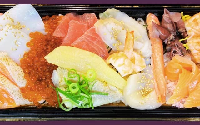豪華海鮮バラチラシ寿司 のイメージ